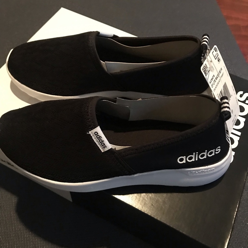 - Adidas Lite Racer Ladies’ Slip-On Shoe W